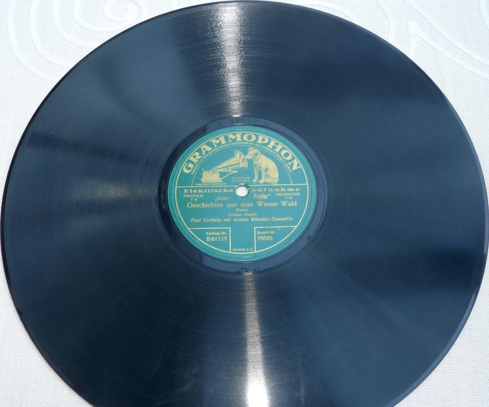 Grammophon, 19685, Wiener Wald, Rosen aus dem Süden - Paul Godwin, 1927
